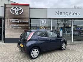 Toyota Aygo (2018) thumbnail 3