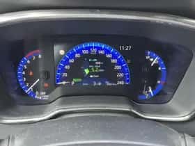 Toyota Corolla (2021) thumbnail 5