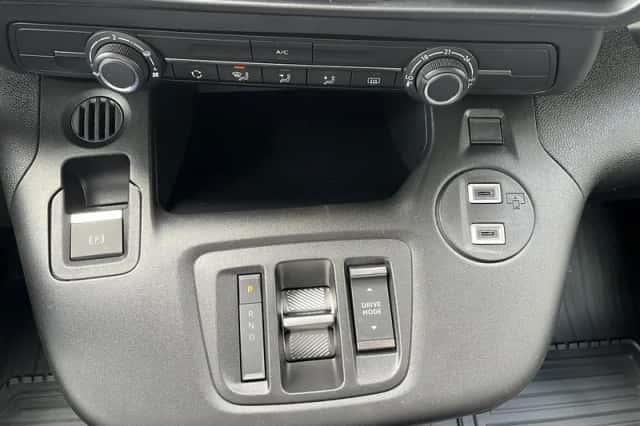Toyota Proace (2026) thumbnail 9