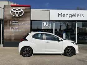 Toyota Yaris (2022) thumbnail 5