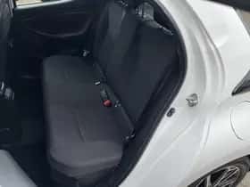 Toyota Yaris (2022) thumbnail 8
