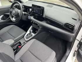 Toyota Yaris (2022) thumbnail 10