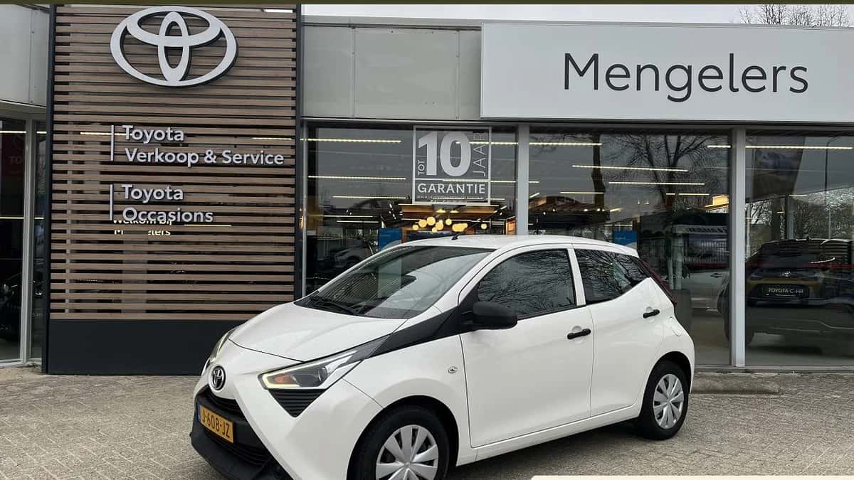 Toyota Aygo (2020) — foto 1