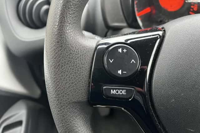 Toyota Aygo (2020) thumbnail 12