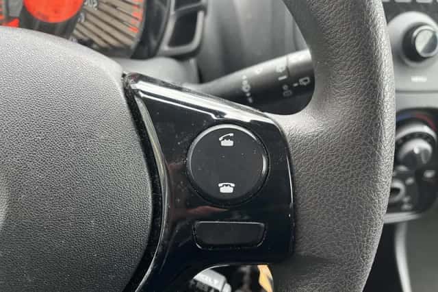 Toyota Aygo (2020) thumbnail 13