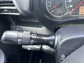 Toyota Verso-S (2012) thumbnail 17