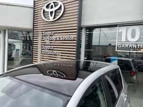 Toyota Verso-S (2012) thumbnail 24