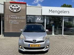 Toyota Verso-S (2012) thumbnail 6