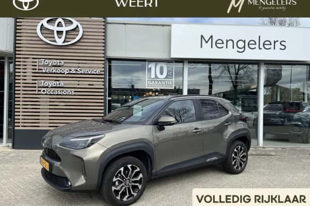 Toyota Yaris Cross (2025) thumbnail 1