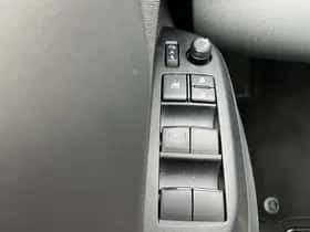 Toyota Yaris Cross (2025) thumbnail 14
