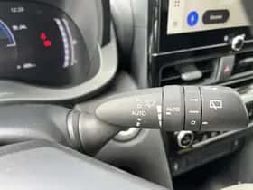 Toyota Yaris Cross (2025) thumbnail 18