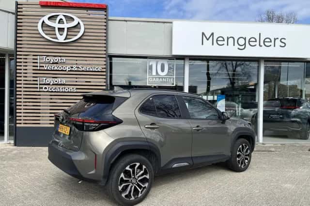 Toyota Yaris Cross (2025) thumbnail 3