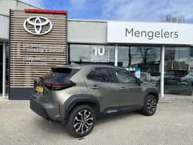 Toyota Yaris Cross (2025) thumbnail 3