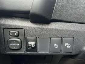 Toyota Auris (2018) thumbnail 14
