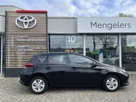 Toyota Auris (2018) thumbnail 5