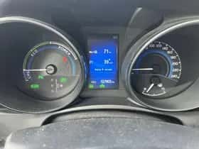 Toyota Auris (2018) thumbnail 8