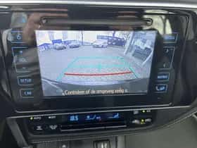 Toyota Auris (2018) thumbnail 10