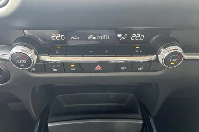 Mazda CX-30 (2021) thumbnail 13