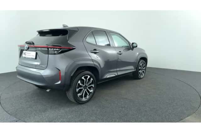 Toyota Yaris Cross (2021) thumbnail 5