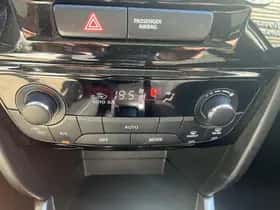 Suzuki Vitara (2021) thumbnail 6
