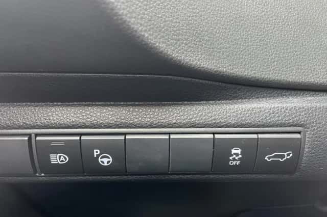 Toyota Corolla (2019) thumbnail 17
