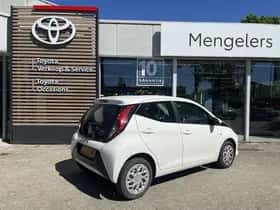 Toyota Aygo (2020) thumbnail 3