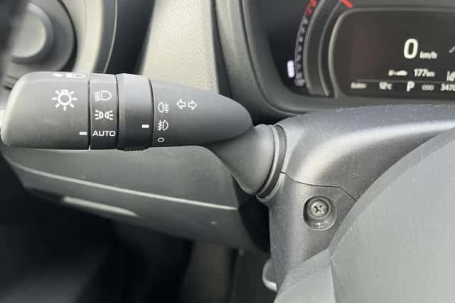 Toyota Aygo (2023) thumbnail 16