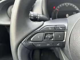 Toyota Aygo (2023) thumbnail 16