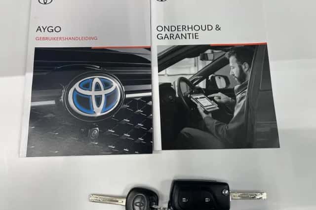 Toyota Aygo (2023) thumbnail 24