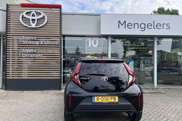 Toyota Aygo (2023) thumbnail 4