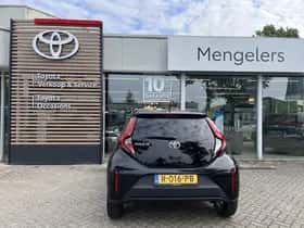 Toyota Aygo (2023) thumbnail 4