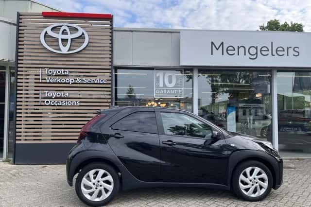 Toyota Aygo (2023) thumbnail 5
