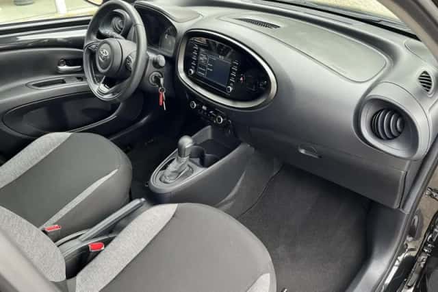 Toyota Aygo (2023) thumbnail 8
