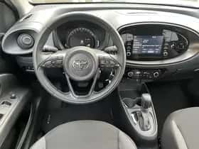 Toyota Aygo (2023) thumbnail 8