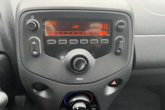 Toyota Aygo (2021) thumbnail 13