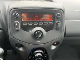 Toyota Aygo (2021) thumbnail 13