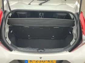 Toyota Aygo (2021) thumbnail 20