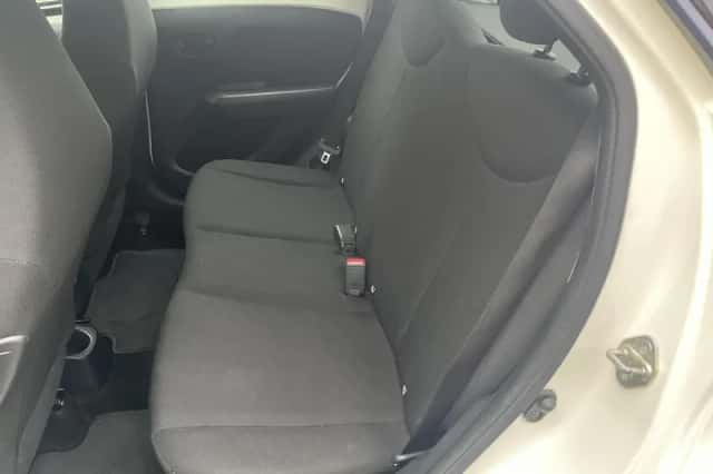 Toyota Aygo (2021) thumbnail 8