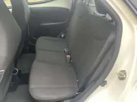 Toyota Aygo (2021) thumbnail 8