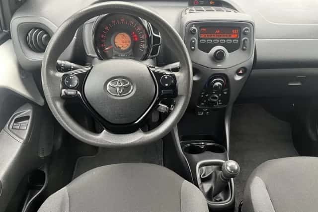 Toyota Aygo (2021) thumbnail 10