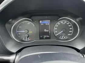 Toyota Yaris (2018) thumbnail 11