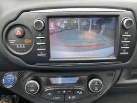 Toyota Yaris (2018) thumbnail 13