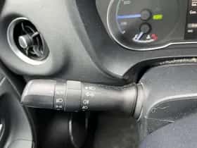 Toyota Yaris (2018) thumbnail 19