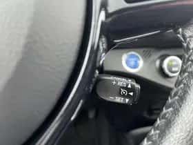 Toyota Yaris (2018) thumbnail 19