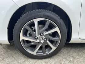 Toyota Yaris (2018) thumbnail 25