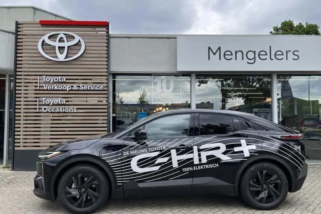 Toyota C-HR+ (2026) thumbnail 2