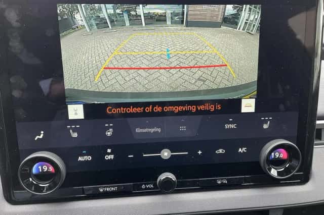Toyota C-HR+ (2026) thumbnail 10