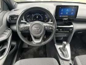 Toyota Yaris Cross (2021) thumbnail 9
