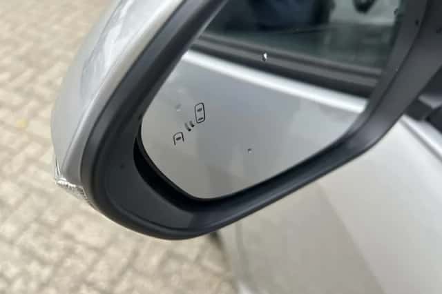 Toyota Yaris (2025) thumbnail 23