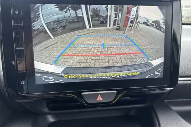 Toyota Yaris (2025) thumbnail 32